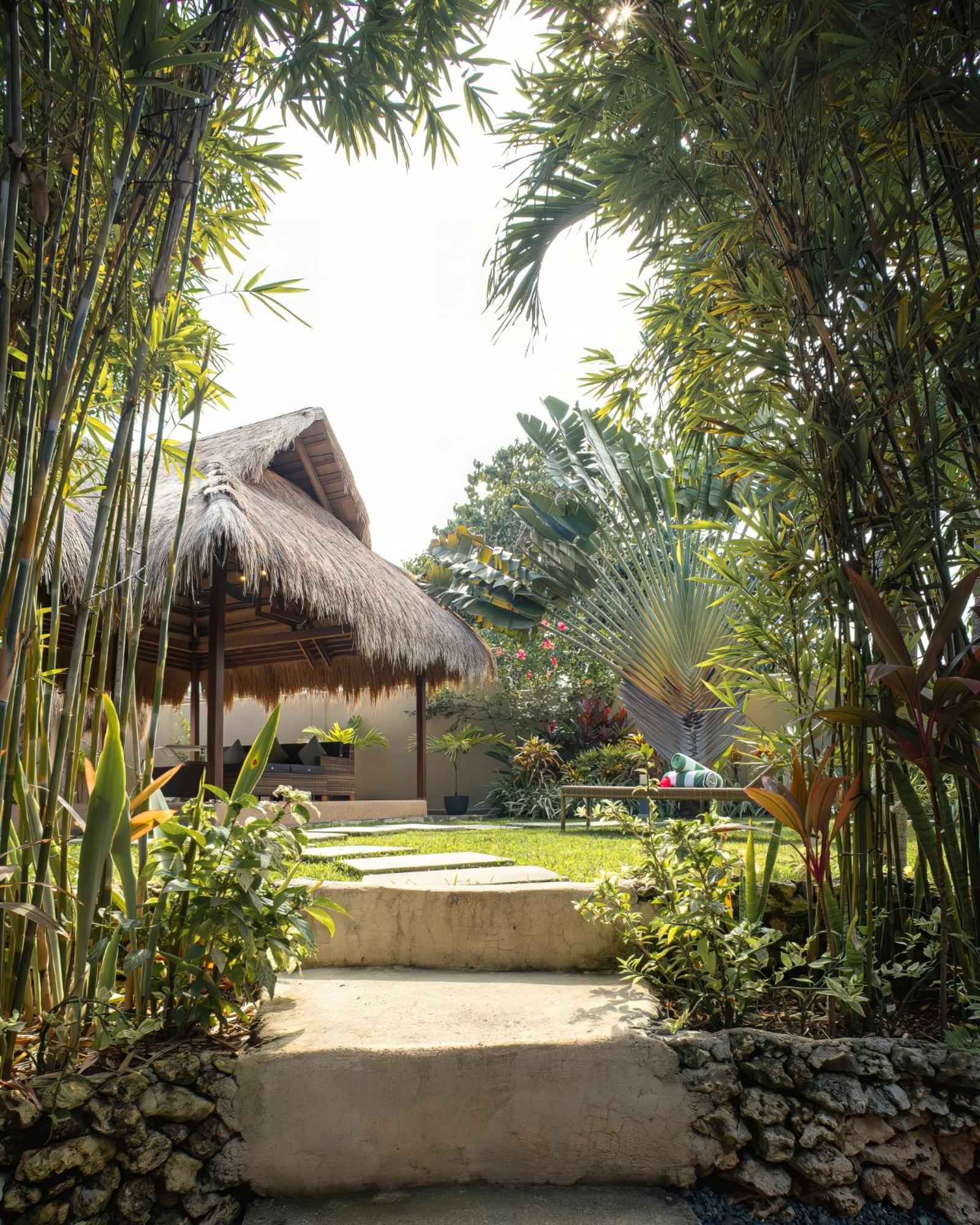 Halamanan Residences * Panglao
