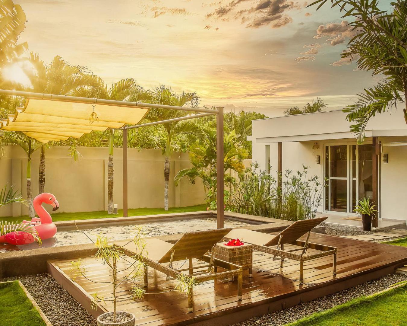 Halamanan Residences Villa *